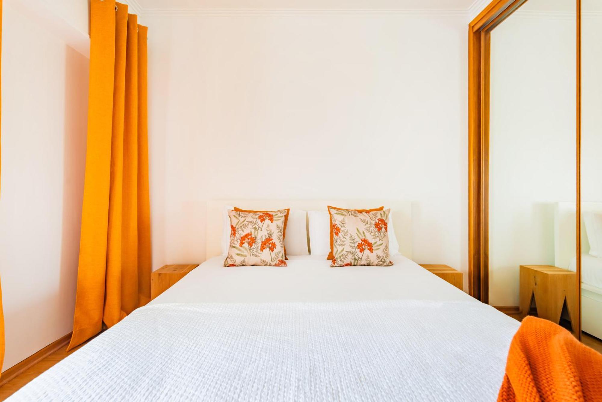 Santo Amaro Beach Family Stays Oeiras Exterior photo